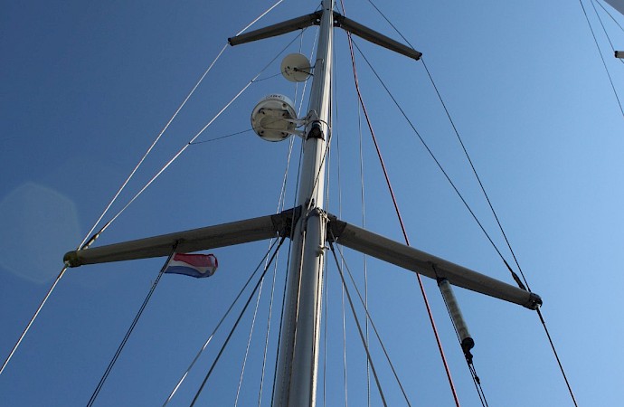 ONDER BOD - Beneteau Oceanis clipper 411