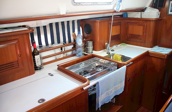 Beneteau Oceanis 411